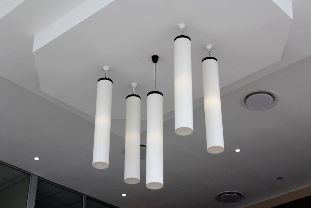 plafond suspendu placo