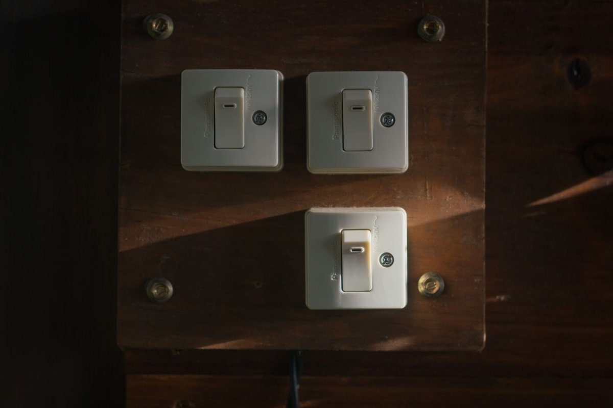 plus de lumiere mais disjoncteur ok